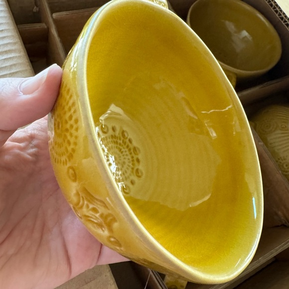 Old Havana Mug Set in Gold Mustard - Picture 11 of 13